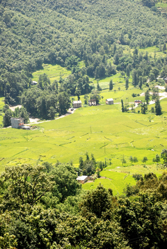 寺院の丘から見たサクーの里